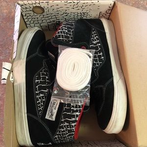 Vans Caballero half-cab Size 11 Red/White/Black